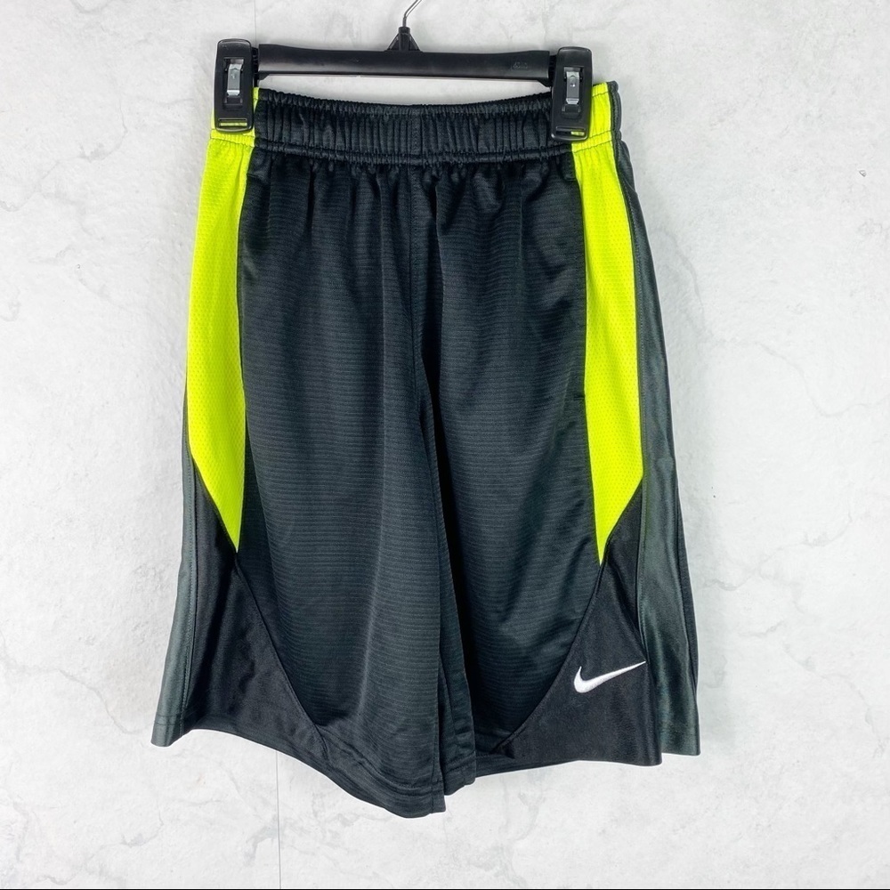 [Nike] Boys Mesh Athletic Shorts